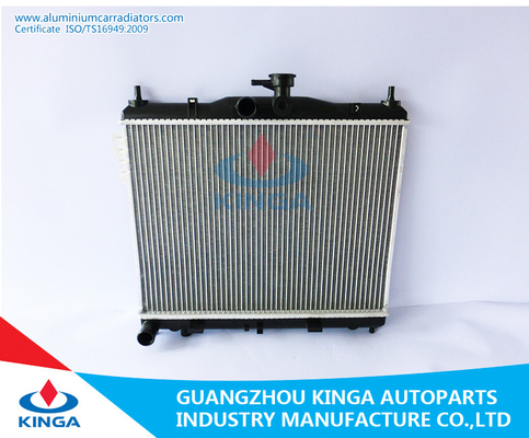 中国 井戸水の KIA GETZ 1.3L'02 MT のための冷却されたヒュンダイのラジエーター PA370*488*16mm サプライヤー