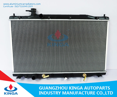 中国 Crv'07 2.4L Re4のためのホンダのアルミニウム ラジエーターは冷却装置のために、アルミニウム車部品 サプライヤー