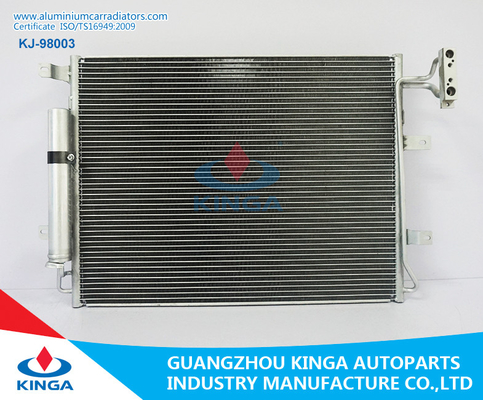 中国 RANGE ROVER （10-12） OEM LR022744材料アルミニウムのための自動ACコンデンサー サプライヤー