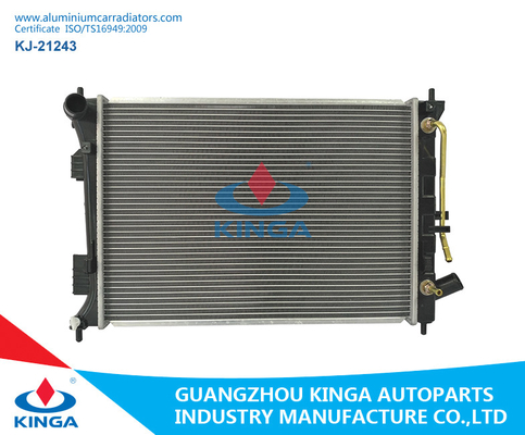 中国 ヒュンダイのラジエーターOEM 25310-B5100をろう付けする2013年のKIA K3の自動車部品アルミニウム サプライヤー