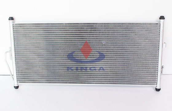 中国 SENTRA 2002 型の/2006 日産の Condensor OEM 92110-4Z010 の車の空気調節のコンデンサー サプライヤー