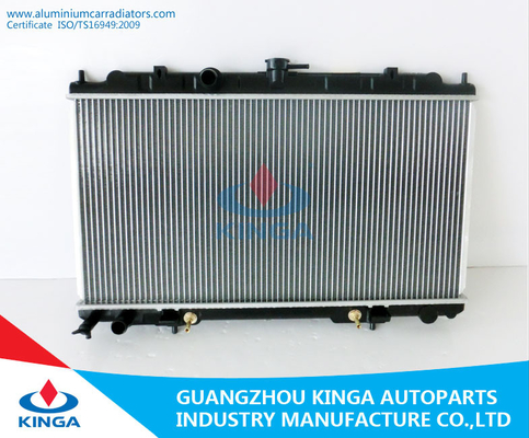 中国 日産明るいアルミニウム車のラジエーター 00 N16/B15/QG13 21460-4M400/4M700/4M707 の サプライヤー