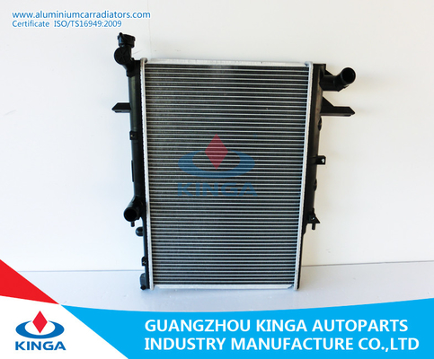 中国 熱い販売アルミニウム ラジエーターは自動車冷却装置に使用するマツダのボンゴ SD59T'97-99 に合います サプライヤー