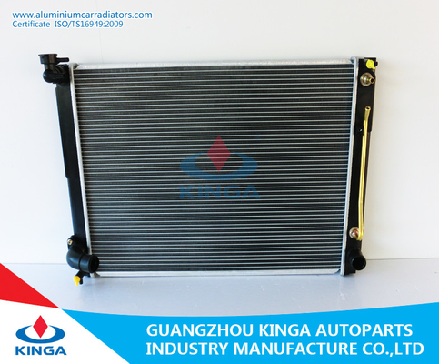 中国 自動車部品の冷却装置のアルミニウム ラジエーター修理トヨタのシエナ土 07-10 の サプライヤー
