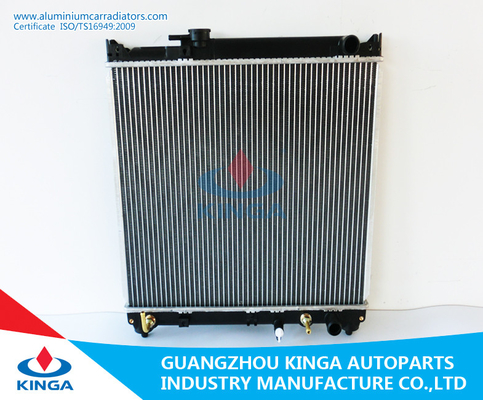 中国 CU オイル クーラー SUZUKI VITARA 88-97 の Systern を冷却する TD01 自動伝達 Effictive サプライヤー
