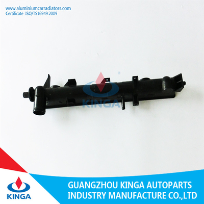 中国 マツダ MPV 「取り替えのラジエーター タンクの 00-03 は GY01-15-200B/D 481mm を残しました サプライヤー