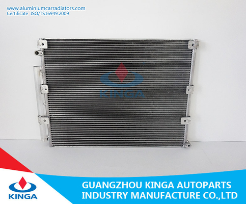 中国 優秀な腐食の LANDCRUISER 470/FZJ100 のためのアルミニウム自動車 AC コンデンサー サプライヤー