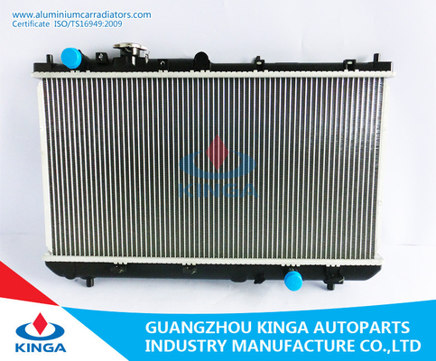 中国 FAMILIA/323' 98-03 OEM ZL01-15-200/ZL01-15-200A/D のためのマツダ車のアルミニウム ラジエーター サプライヤー