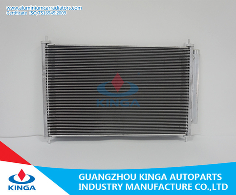 中国 88460-52170車の予備品トヨタの水のための自動ACコンデンサー アルミニウム サプライヤー