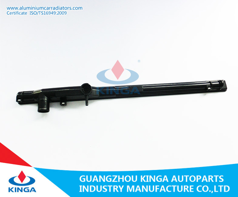中国 LEXUS'01-03 LS430のラジエーター プラスチック タンク修理材料PA66 OEM 16400-50230/50250 サプライヤー