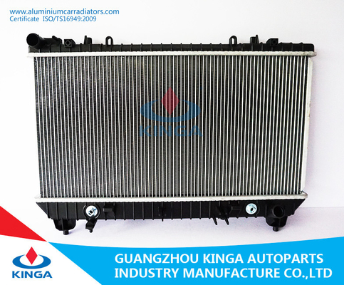 中国 G.M.C CHEVROLET CAMARO'10 - 12のための自動車部品の熱交換器のラジエーターを取り替えて下さい サプライヤー
