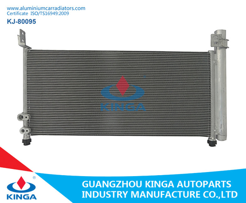 中国 トヨタ・プリウスの雑種88460-47170のためのアルミニウム車のエアコンのラジエーター サプライヤー