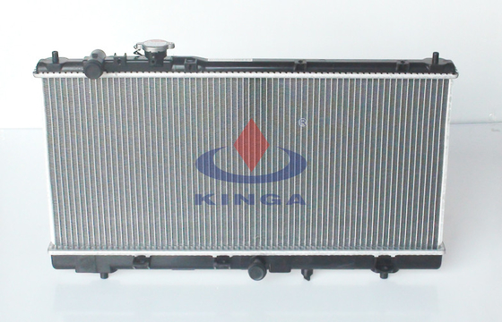 中国 自動車プラスチック タンク マツダ FML 車の部品のためのアルミニウム ラジエーターの中心 サプライヤー