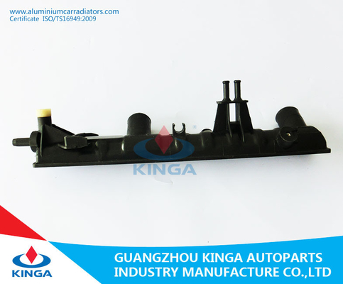 取り替えのラジエーターはKJ-42023AのG'98のASTRAのためのプラスチック、ラジエーター タンク部品をタンクに入れます サプライヤー