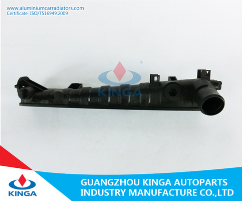 シトロエンXSARA 1.4i/1.6i'97 MTのラジエーター プラスチック タンクOEM 9633070480 42×378mm サプライヤー